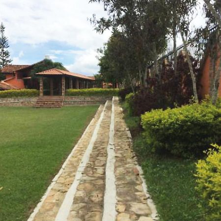 Hotel Cristo Rey Campestre Los Santos  Esterno foto