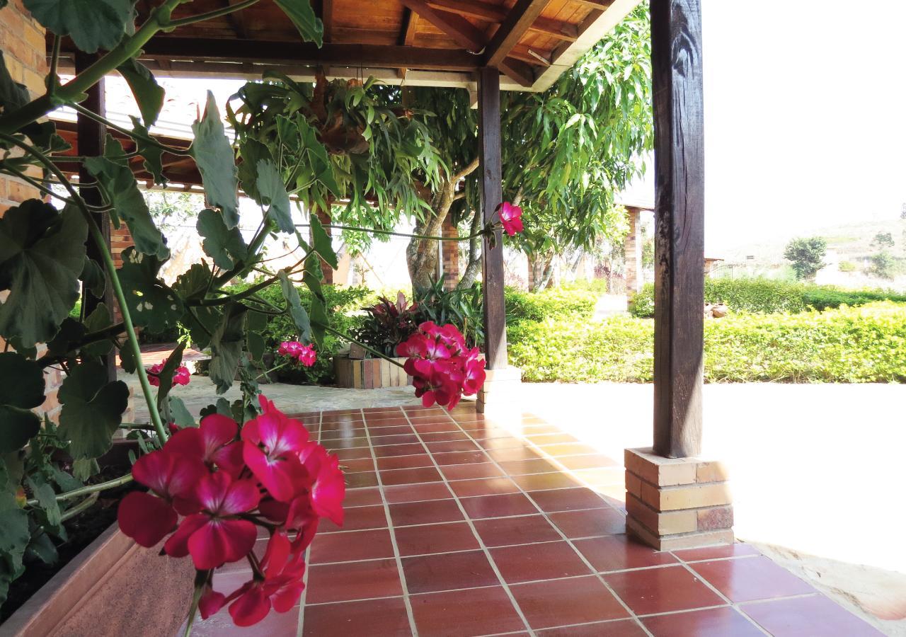 Hotel Cristo Rey Campestre Los Santos  Esterno foto